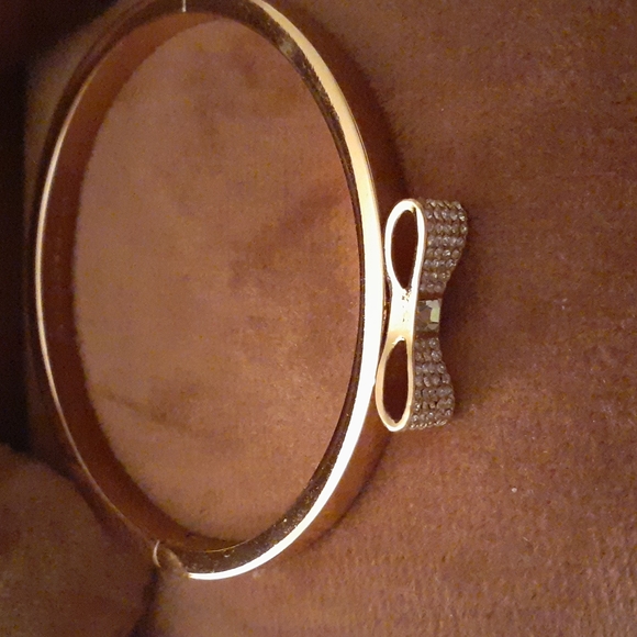 Kate Spade Bow bracelet - Picture 2 of 4
